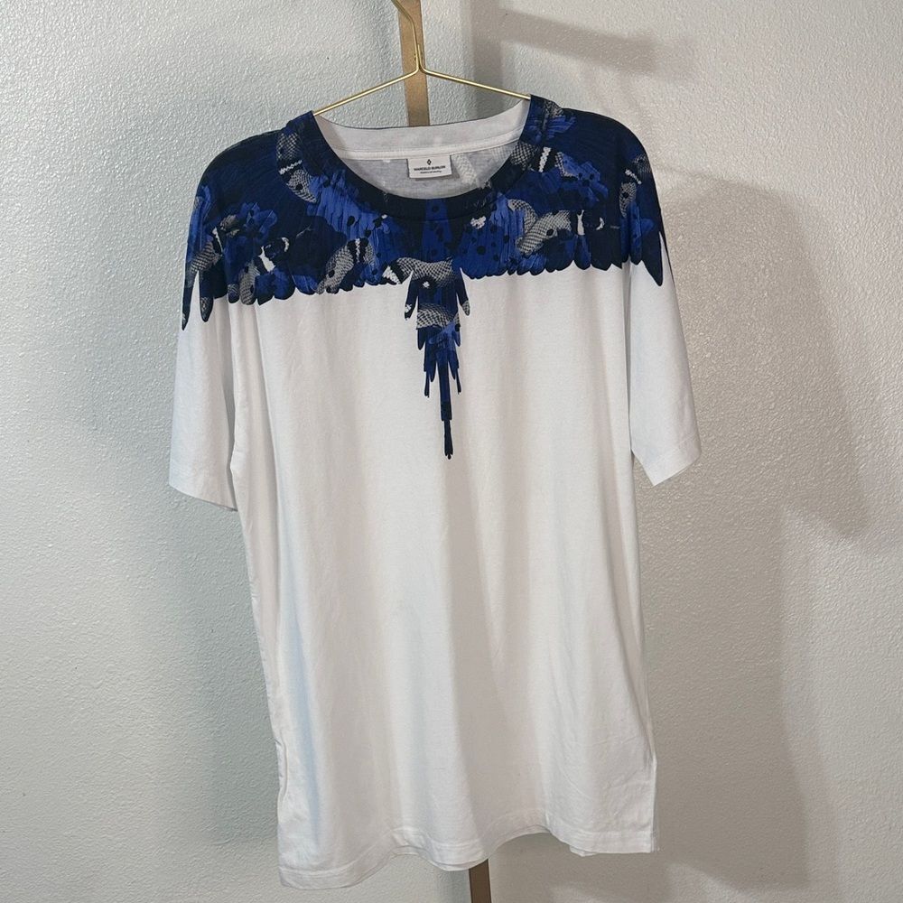 Marcelo Burlon County of Milan Blue and Black Graphic Tee- medium- *Flaw